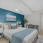 Peaceful Phoenix Getaway - Central Location, Family-Friendly & Pool Table!