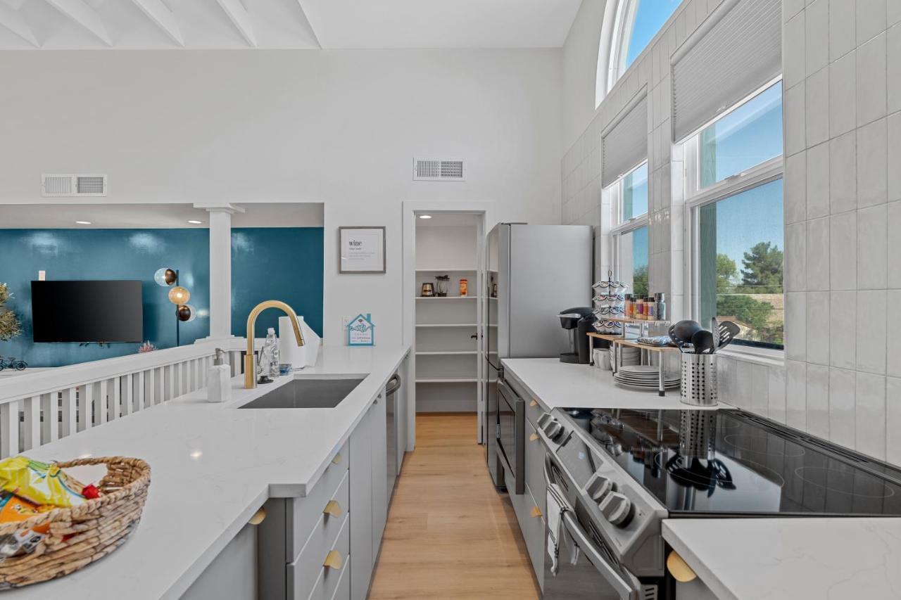 Feriehus Peaceful Getaway - Location, Family-friendly & Pool Table! Phoenix